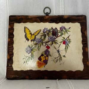 Vintage Wooden Butterfly Wall Art Plaque Rustic Floral Nature Décor